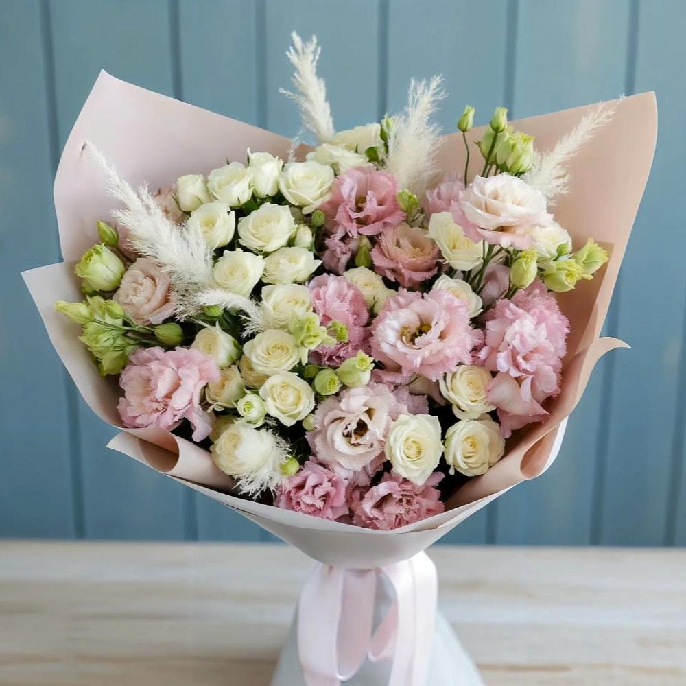 Букет цветов из: Альстромерии и Розы в Краснохолмский