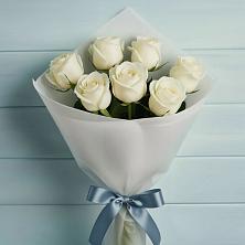 Букет 7 Белых роз Эдлесс Лав в Краснохолмский