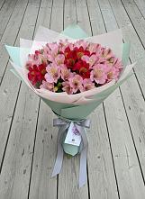 Букет цветов из:  Альстромерии в Краснохолмский
