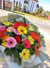 Букет цветов из:  Герберы #REPLACE_PRED# Краснохолмский