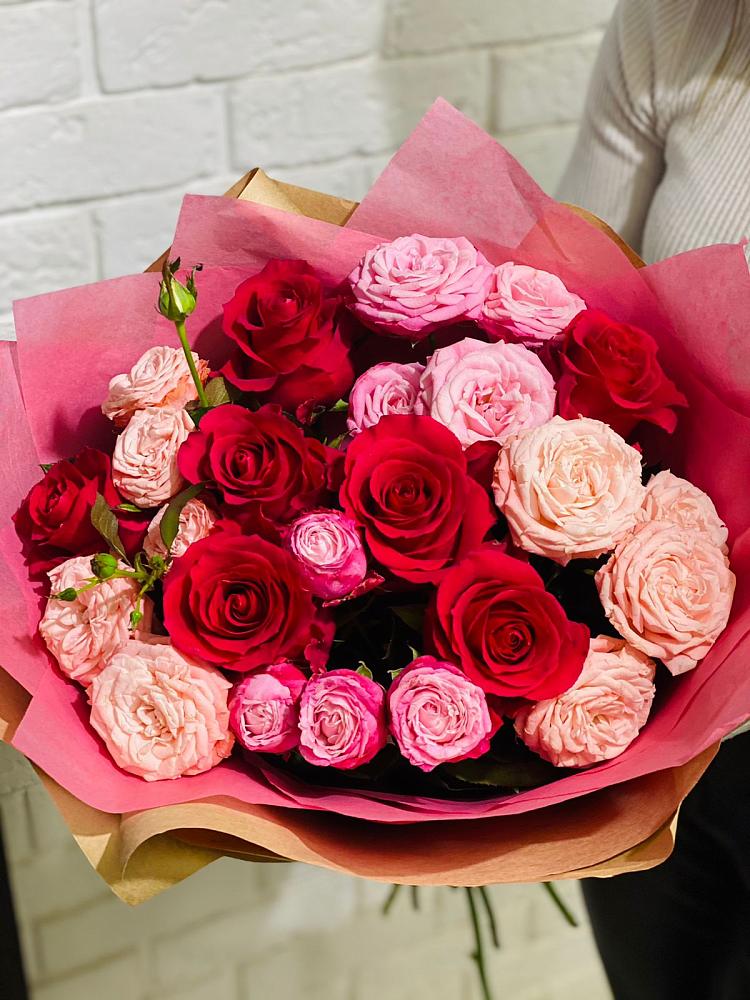 Букет цветов из: Розы в Краснохолмский