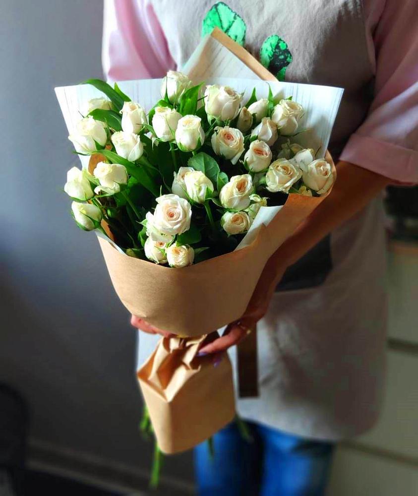 Букет цветов из: Розы в Краснохолмский