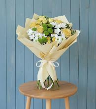 Букет цветов из:  Хризантемы и Розы в Краснохолмский